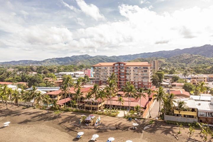 Condo VIP 1 — Vista Mar oceanfront penthouse in downtown Jacó Beach