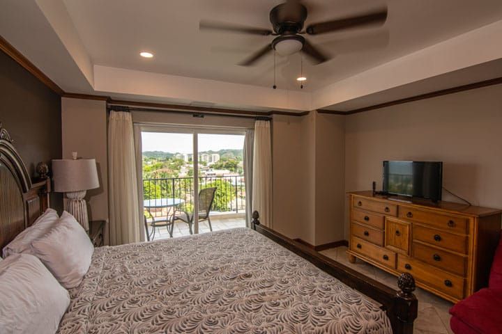 Condo VIP 1 — Vista Mar oceanfront penthouse in downtown Jacó Beach
