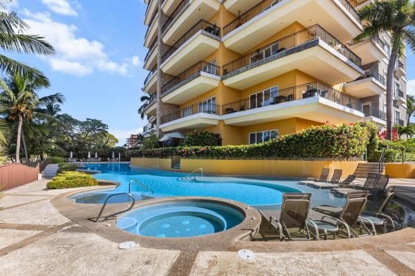 Condo VIP 11 — Vista Las Palmas 5D oceanfront condo in Jacó Beach