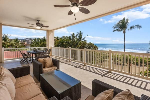 Condo VIP 13 — The Palms 404 beachfront condo in Jacó Beach