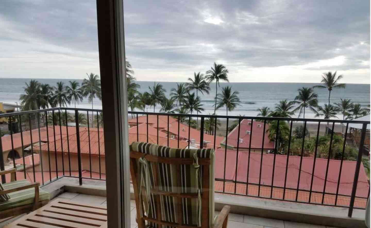 Condo VIP 16 — Vista Mar 4D oceanfront condo in Jacó Beach