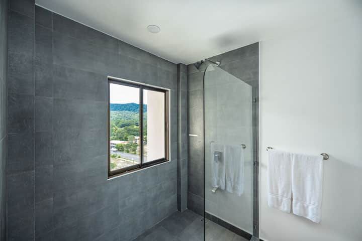 Condo VIP 4 — Jaco Bay oceanview penthouse #31001 in Jacó Beach