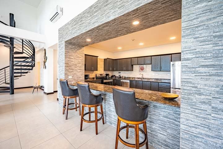 Condo VIP 7 — Jaco Bay oceanview penthouse #41002 in Jacó Beach