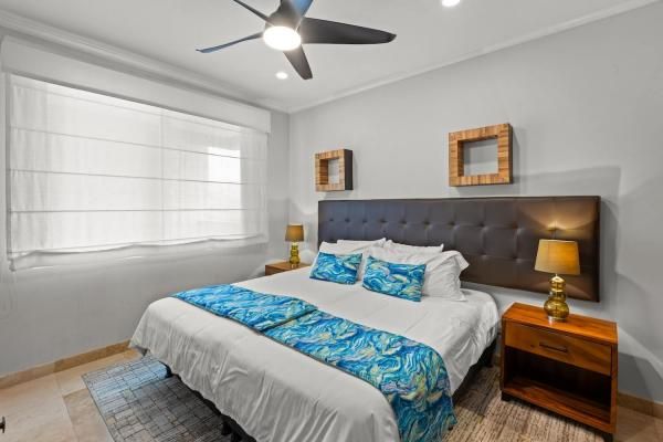 Condo VIP 8 — The Palms Penthouse 1002 beachfront condo in Jacó Beach