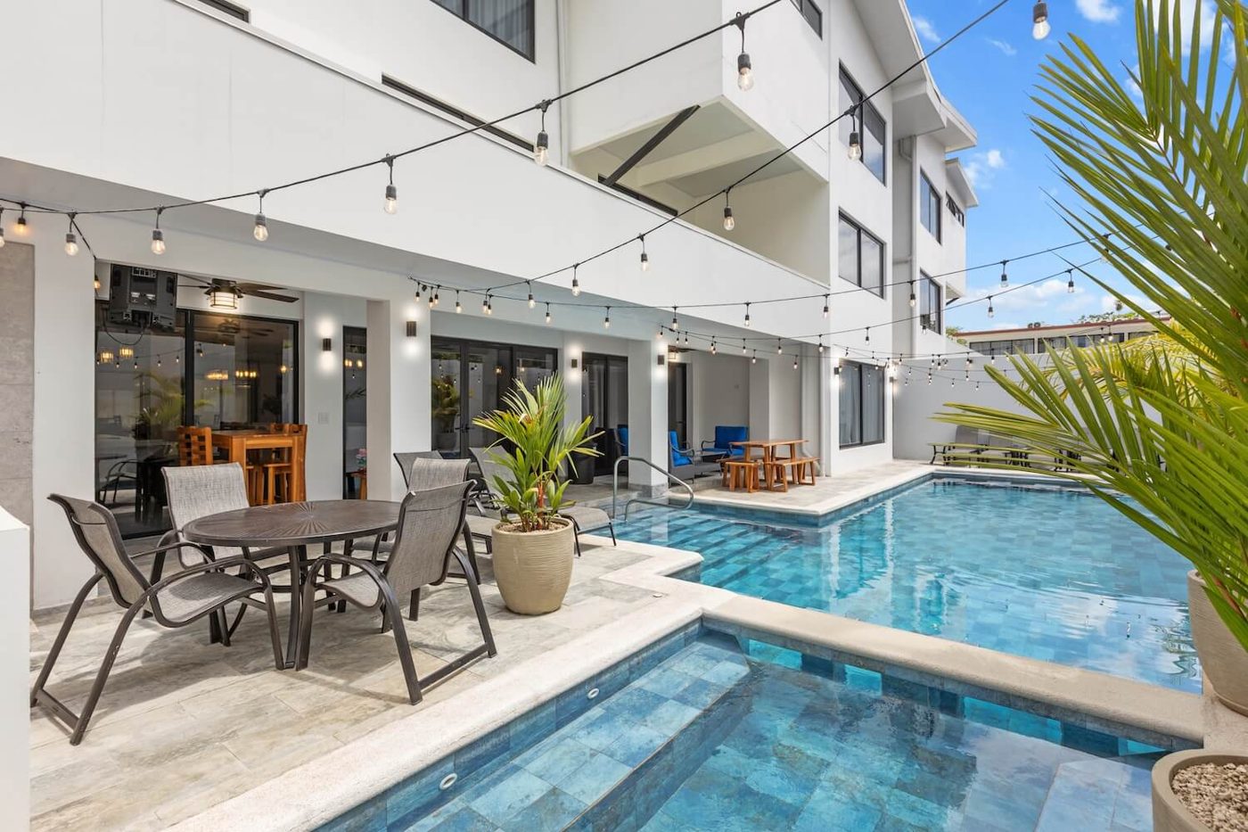Villa Roberto, Casa VIP 18 — Jacó Beach