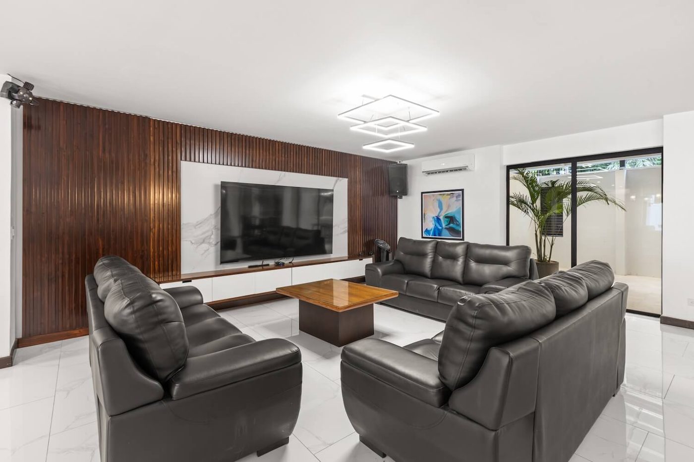 Villa Roberto, Casa VIP 18 — Jacó Beach
