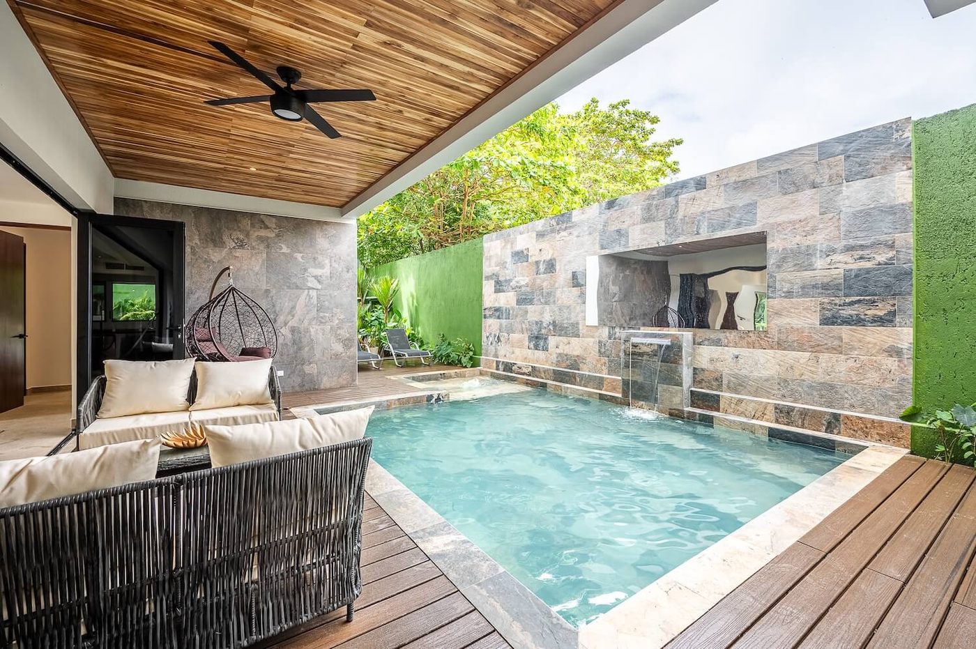 Casa VIP 21 — 7 beachfront villas, Jacó Beach