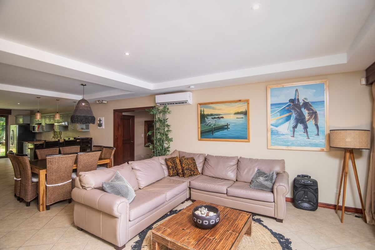 Casa VIP 21 — 7 beachfront villas, Jacó Beach