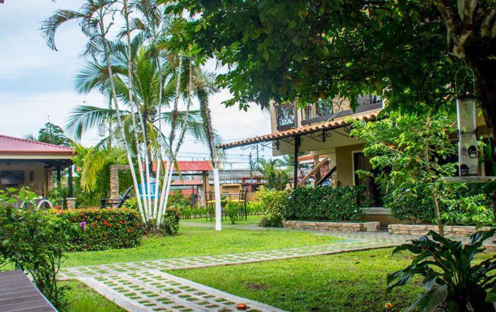 Casa VIP 3 — 7-bedroom villa compound in downtown Jacó Beach, photo 15