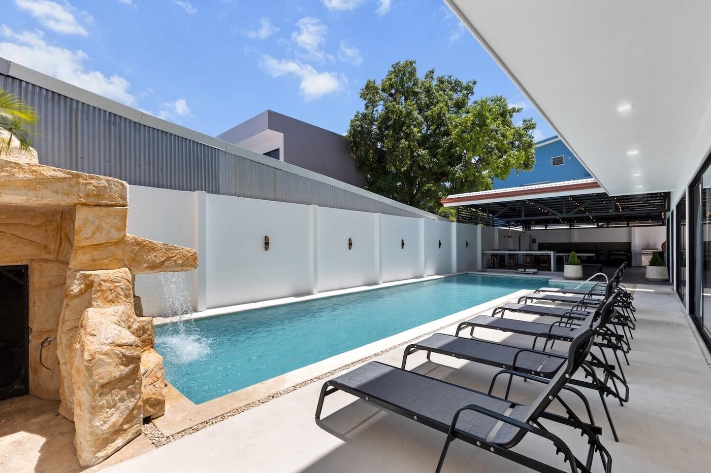 Casa VIP 31 — Ocean Breeze Villa, Jacó Beach