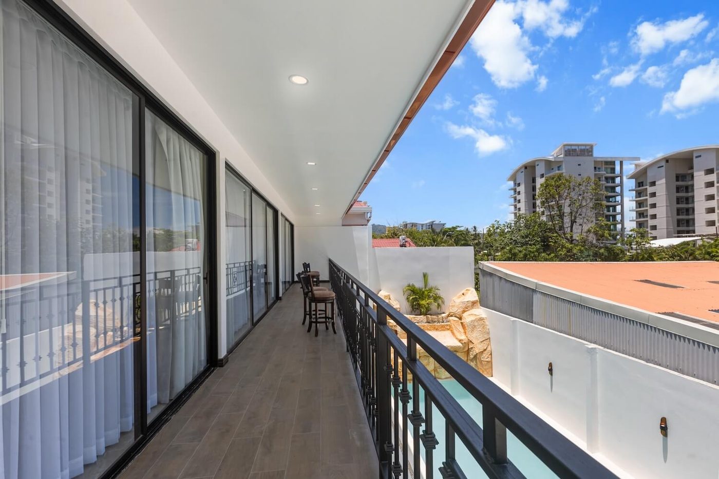 Casa VIP 31 — Ocean Breeze Villa, Jacó Beach