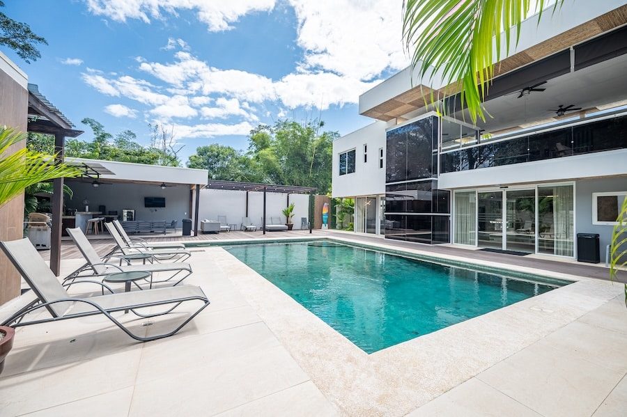 Casa VIP 4 — new modern 8-bedroom luxury villa in downtown Jacó Beach, photo 1