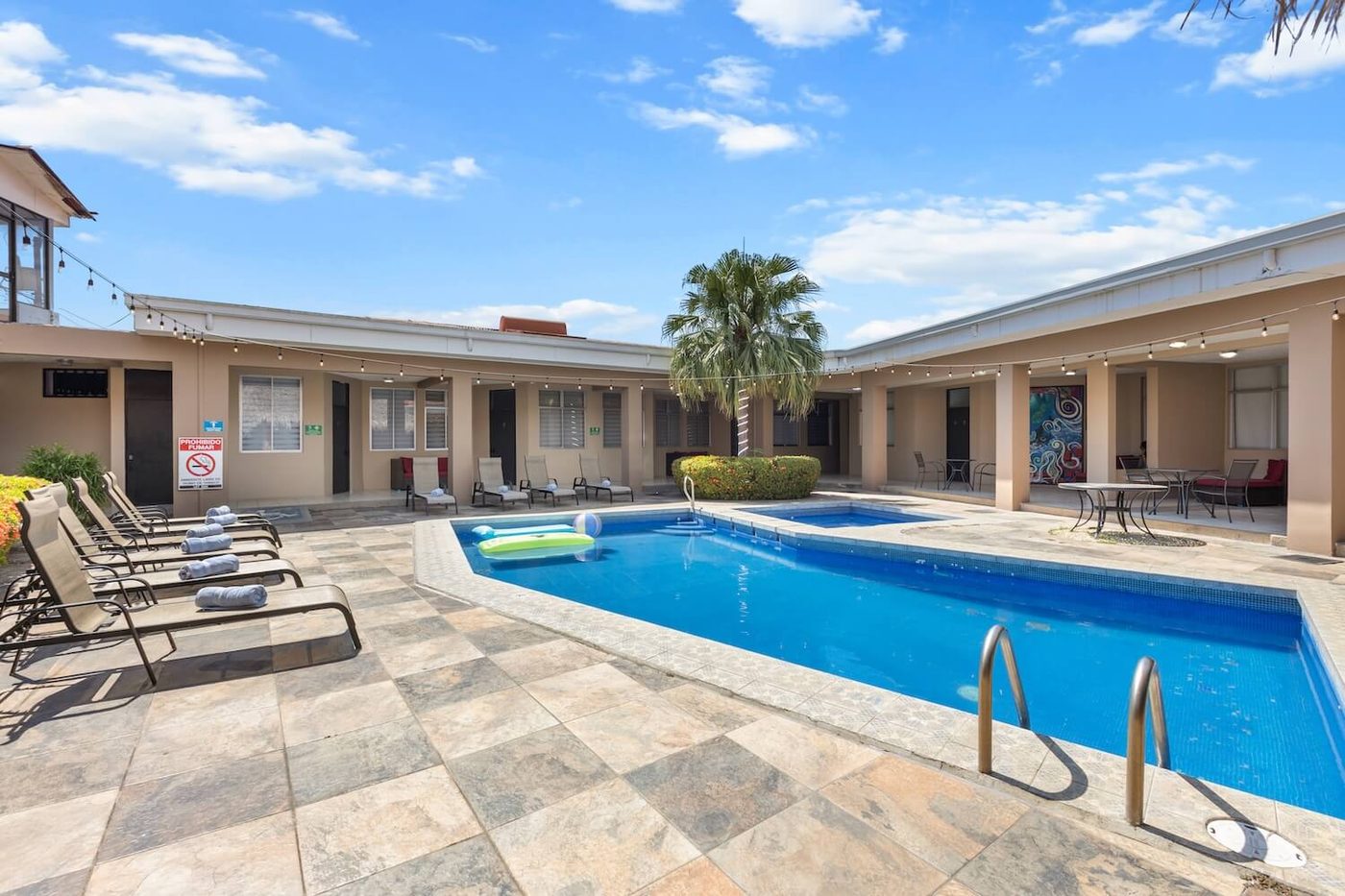 Tropical Paradise villa in Jacó Beach