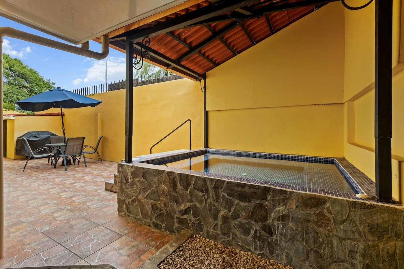 Casa Cocal in Jacó Beach