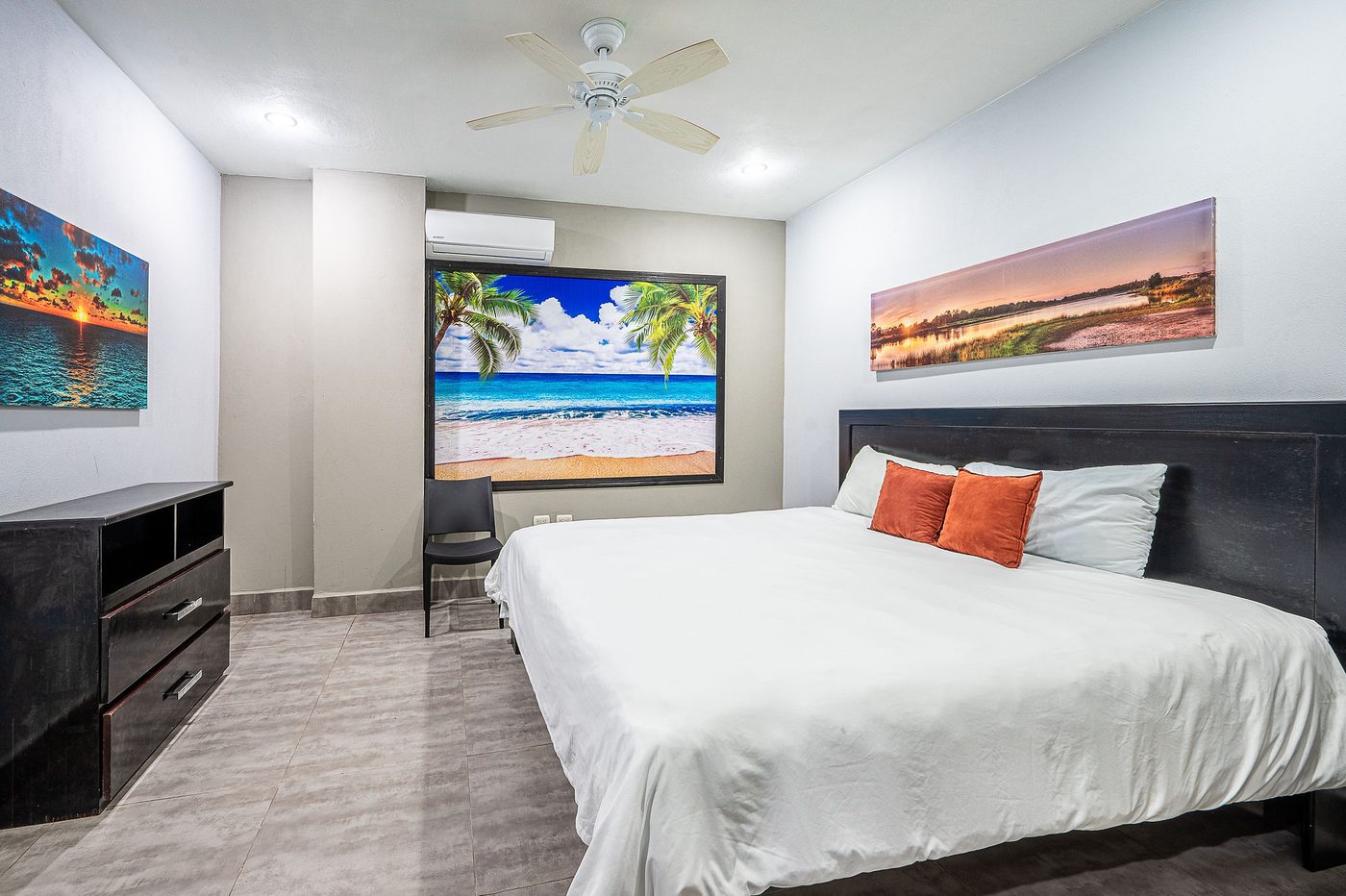 Casa VIP 61 — Casa Dulce Grande beachfront estate on Jacó Beach