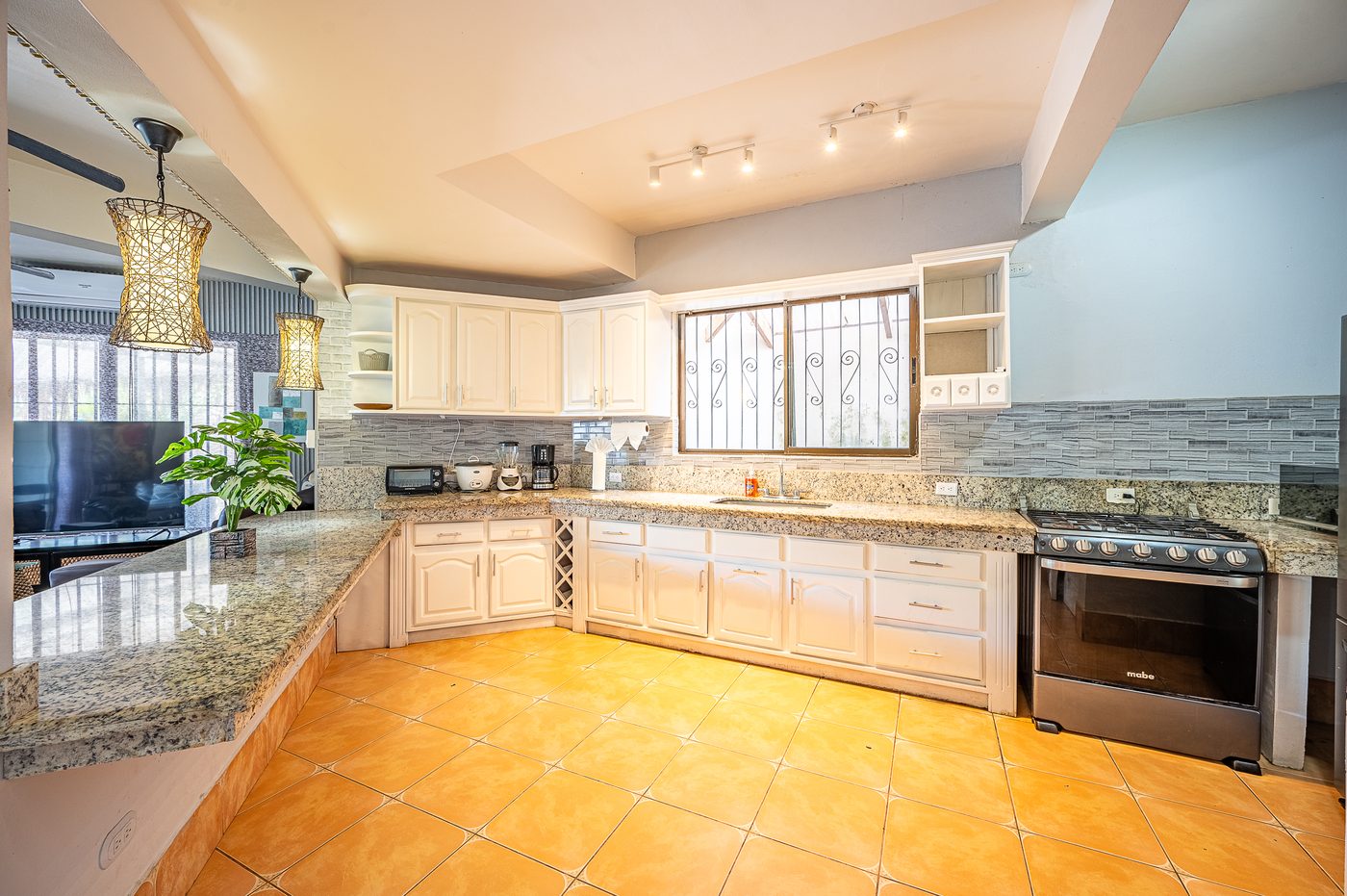 Casa VIP 63 — Casa Dulce beachfront villa in Jacó Beach