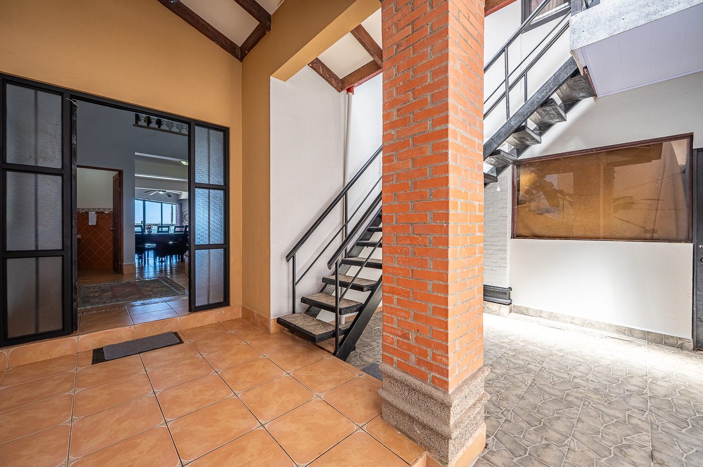 Casa VIP 63 — Casa Dulce beachfront villa in Jacó Beach