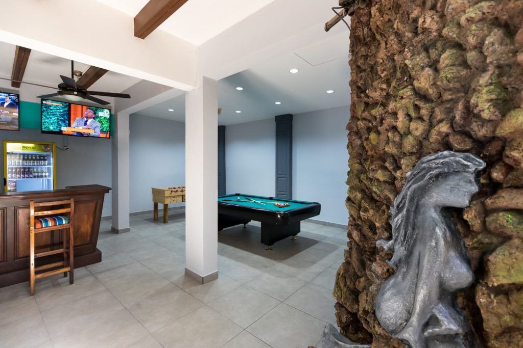 Casa VIP 65 — Casa Poseidon party villa in Jacó Beach