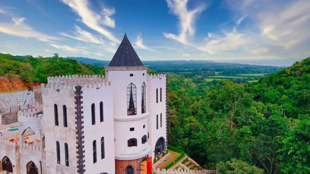 Casa VIP 67 — Hermosa Castle 10-acre beachfront estate in Playa Hermosa