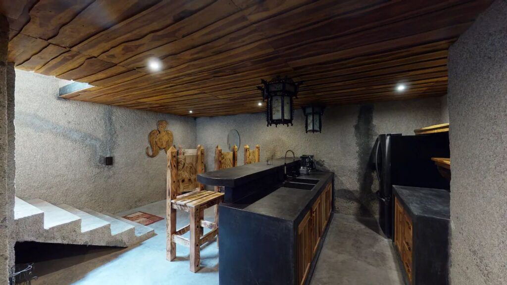 Casa VIP 67 — Hermosa Castle 10-acre beachfront estate in Playa Hermosa