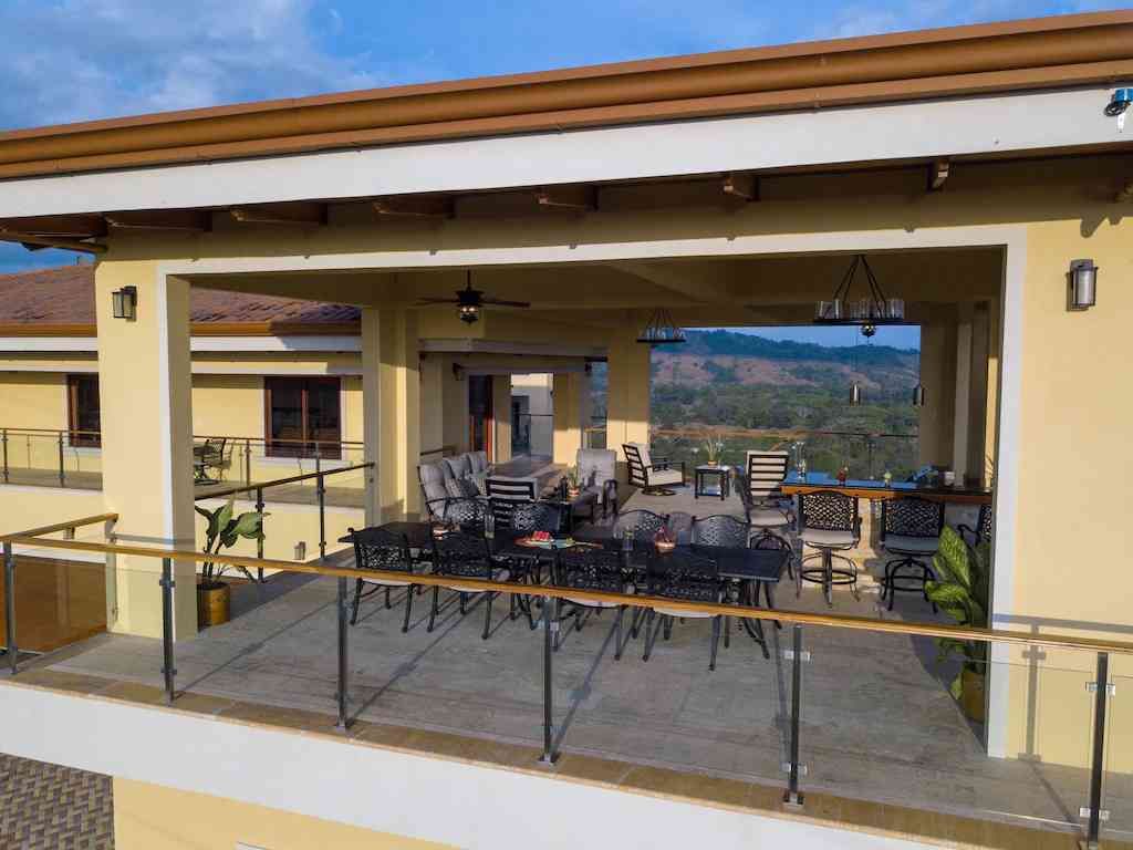 Casa VIP 68 — Casa Amarillo hillside villa in Playa Hermosa