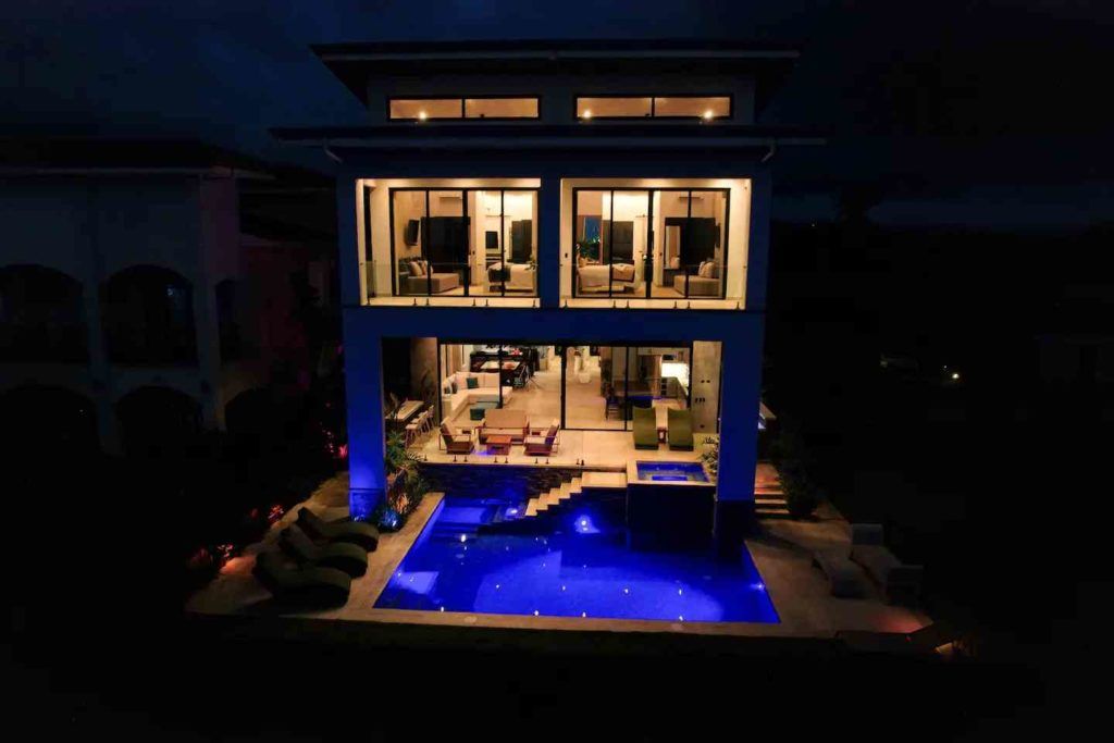 Casa VIP 69 — Villa Hermosa beachfront master-suite villa in Playa Hermosa