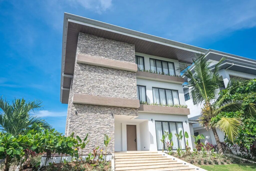 Casa VIP 70 — Hermosa Villa 2 beachfront villa in Playa Hermosa