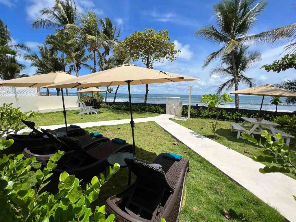 Casa VIP 72 — Backyard Beach House oceanfront villa in Playa Hermosa