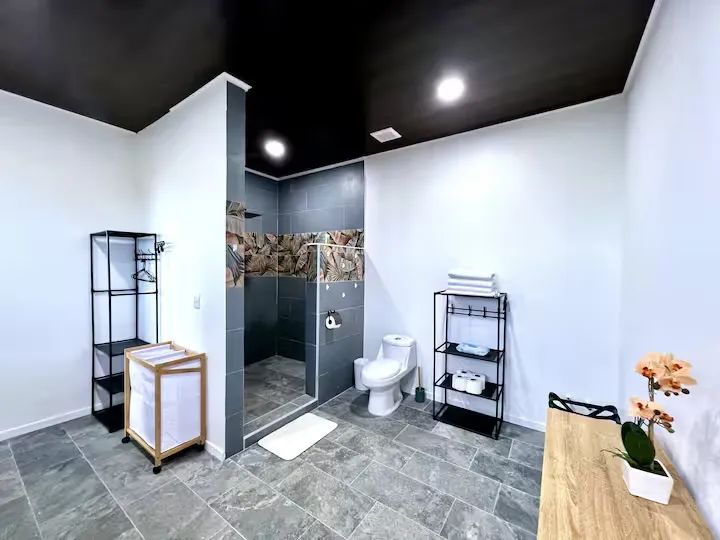Casa VIP 73 — Hermosa Beachfront home with cabin in Playa Hermosa