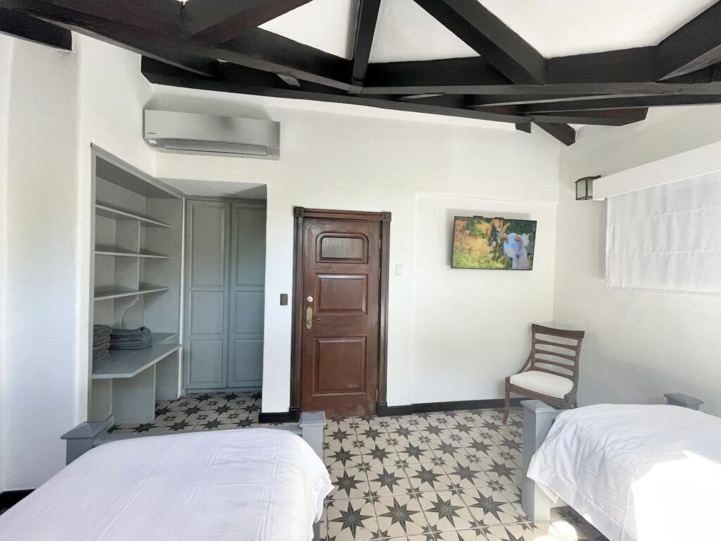 Casa VIP 75 — Jungle Villa colonial retreat in Los Sueños Resort