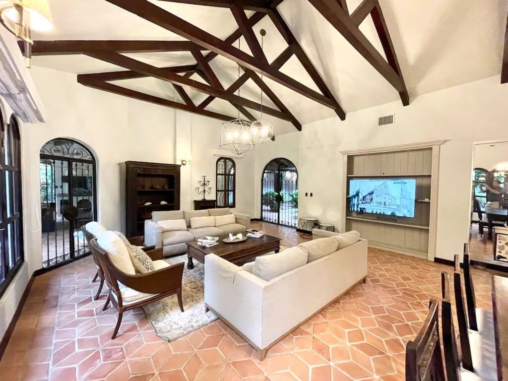 Casa VIP 75 — Jungle Villa colonial retreat in Los Sueños Resort