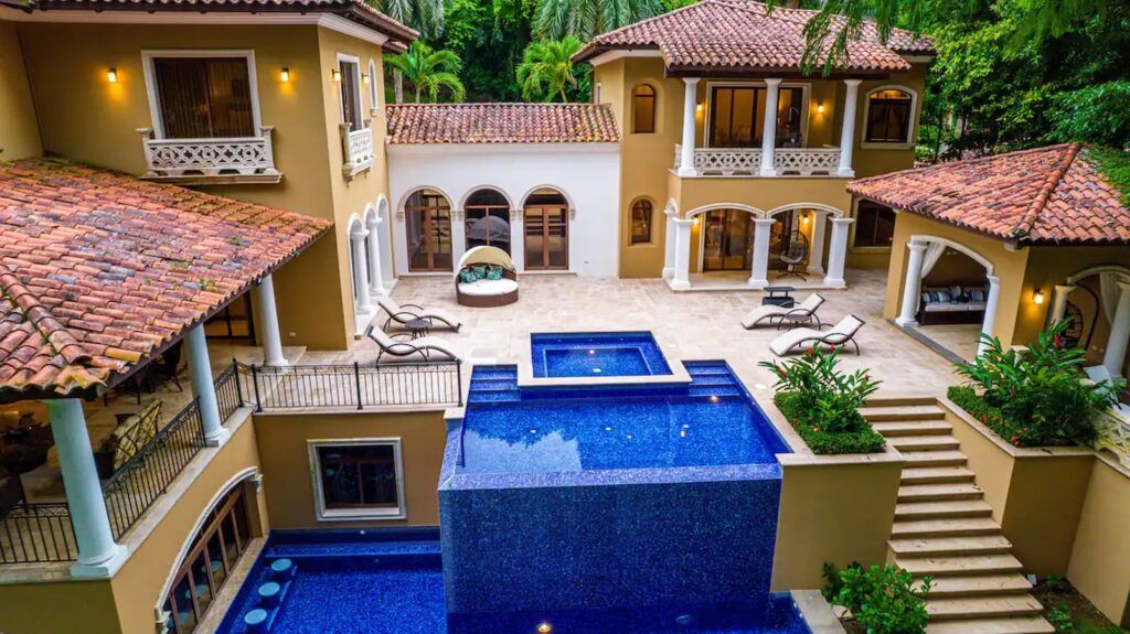 Casa VIP 76 — Villa Los Sueños in gated Eco Golf Estates
