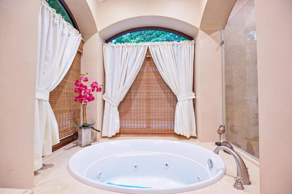 Casa VIP 76 — Villa Los Sueños in gated Eco Golf Estates