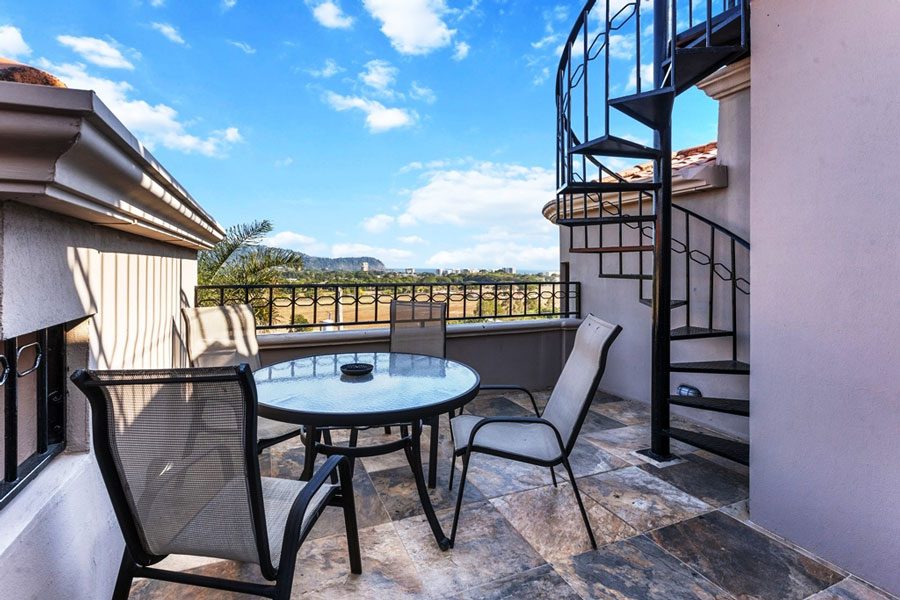 Casa VIP 8 — 13-suite luxury villa in Jacó Beach, luxury suite, living space or pool area