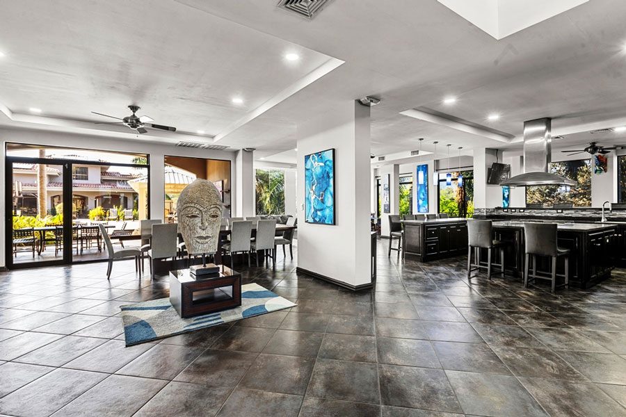 Casa VIP 8 — 13-suite luxury villa in Jacó Beach, luxury suite, living space or pool area
