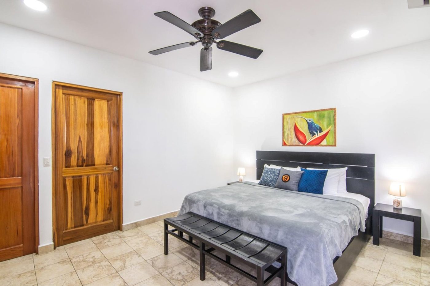 Casa VIP 9 — 17-suite beachfront villa in Jacó Beach, luxury suite, pool area or villa grounds