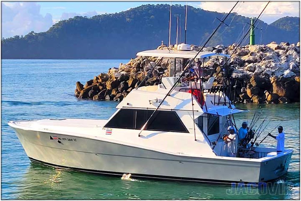 43' Viking Sportfish sport fishing charter at Los Sueños, Costa Rica