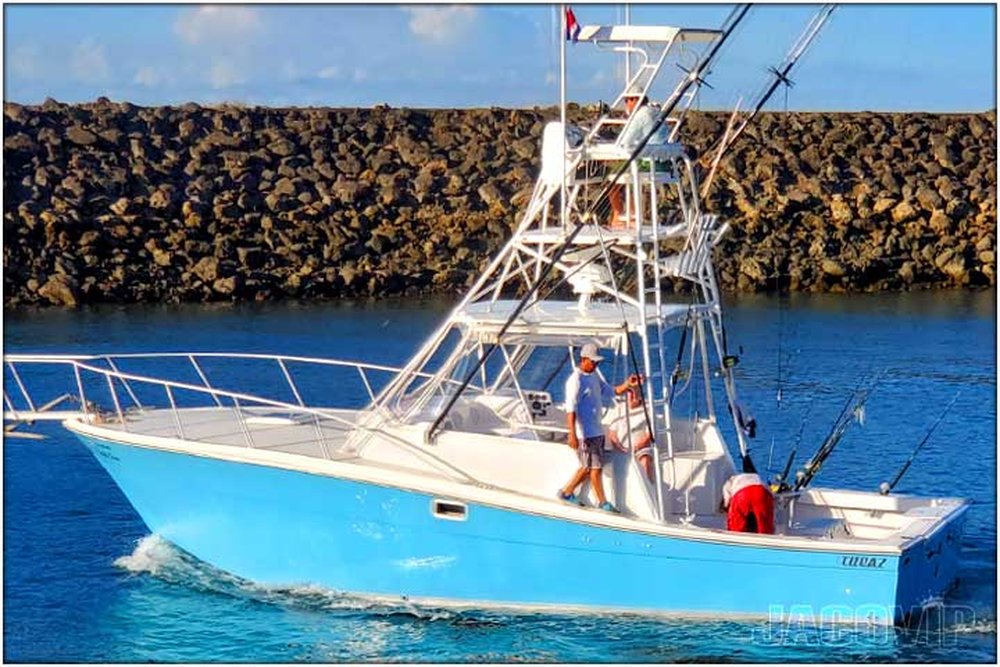 34' Topaz Sportfish sport fishing charter at Los Sueños, Costa Rica