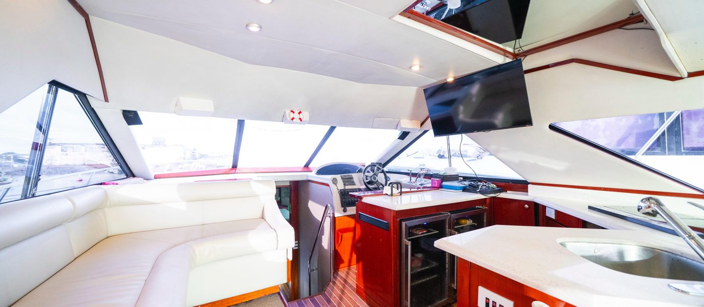 42 foot Meraki sport yacht cruising off Costa Rica